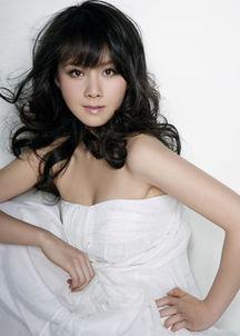 何琳明星孕妇写真,孕味十足！何琳明星孕妇写真集