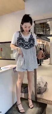 抖音网红吊带,时尚与个性的完美融合