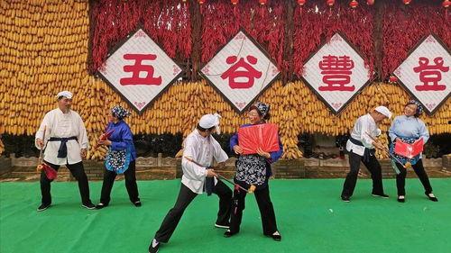 国庆网红小项目是什么,揭秘国庆期间最受欢迎的潮流玩法