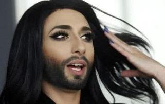 疯癫吃瓜变装,一场颠覆传统的视觉盛宴